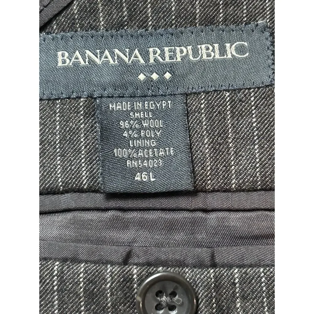 Banana Republic this banana